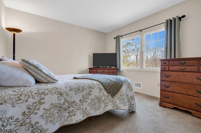 200 Zion Rd, Hillsborough Twp., NJ 08844