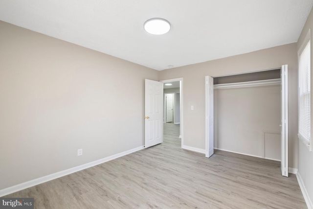 883 BELLEVUE ST SE, Washington, DC 20032