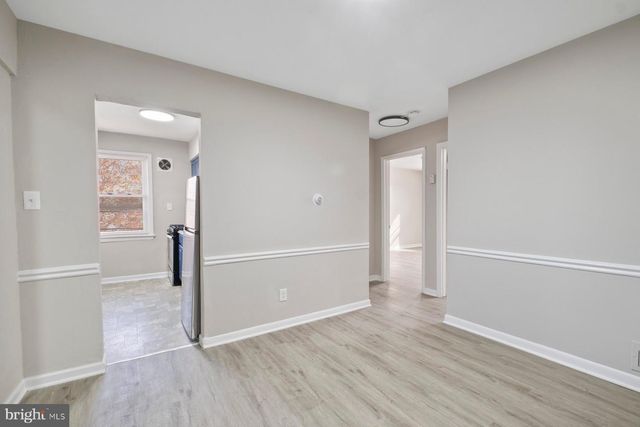 883 BELLEVUE ST SE, Washington, DC 20032