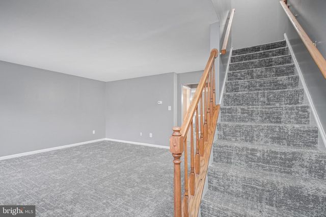 208 ROLLING HILL CT, Stafford, VA 22554