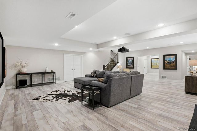 15415 W Asbury Avenue, Lakewood, CO 80228
