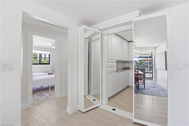 120 Albatross ST, Fort Myers Beach, FL 33931