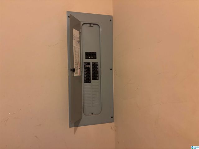 700 TIMBER WAY, Weaver, AL 36277