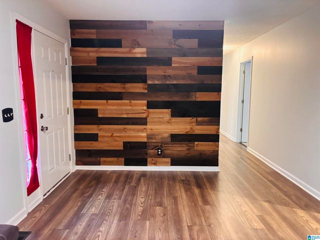 700 TIMBER WAY, Weaver, AL 36277