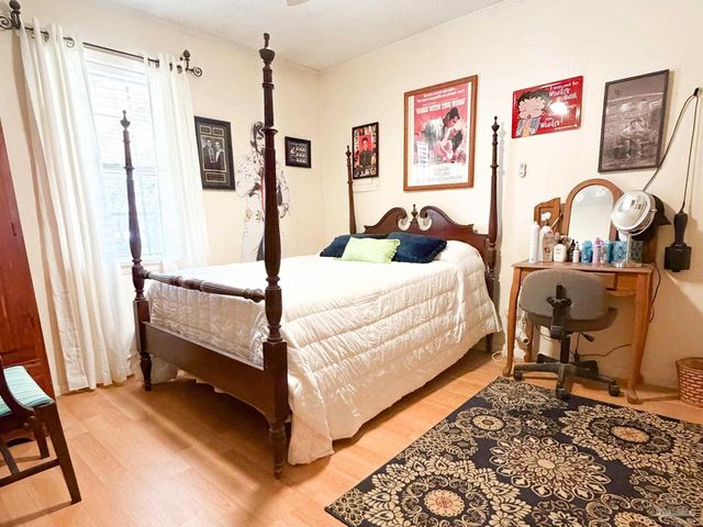 2845 Pine Forest Rd, Cantonment, FL 32533