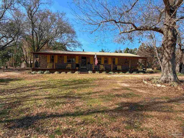 2845 Pine Forest Rd, Cantonment, FL 32533