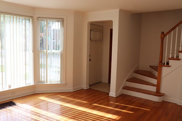 1859 N Nashville Avenue, Chicago, IL 60707