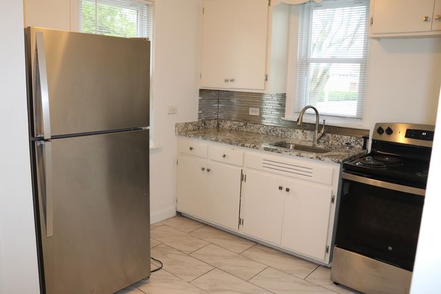 1859 N Nashville Avenue, Chicago, IL 60707