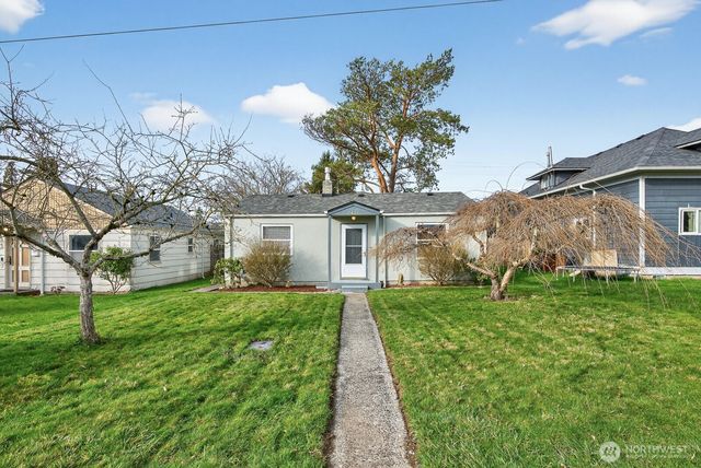 2417 Orleans St, Bellingham, WA 98228