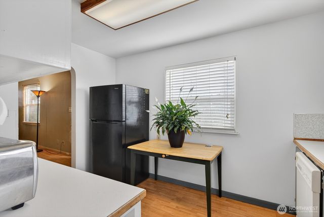 2417 Orleans St, Bellingham, WA 98228