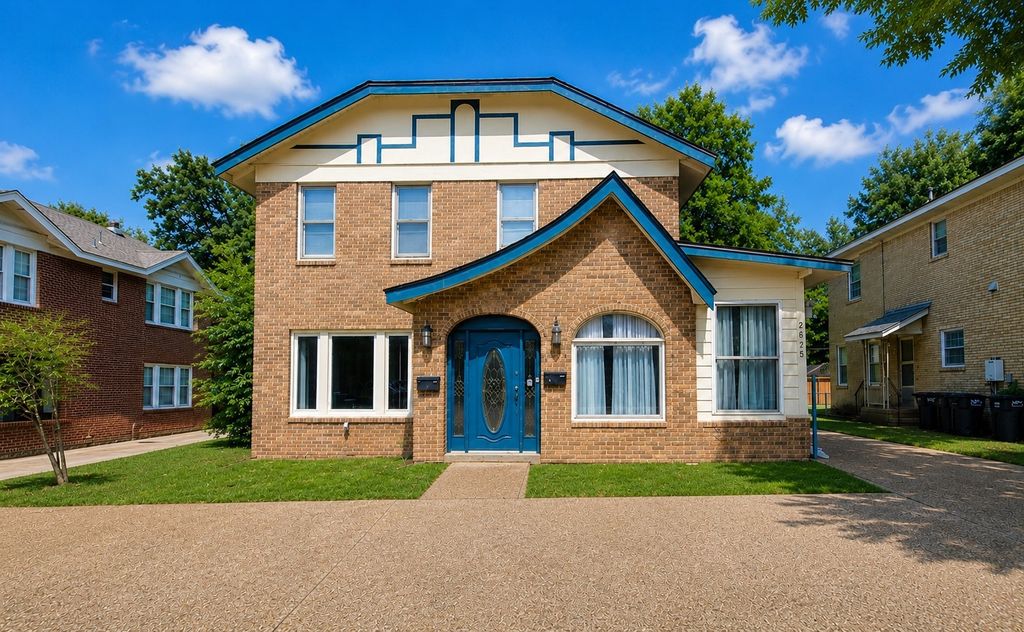 2625 S University Drive, Fort Worth, TX 76109
