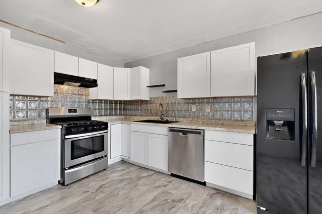 10709 ANAYA Street SW, Albuquerque, NM 87121