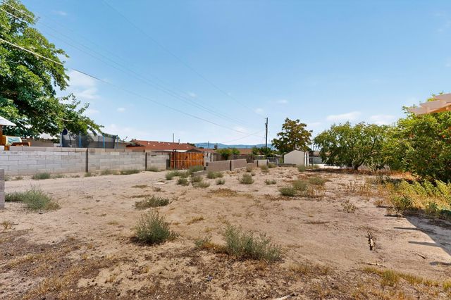 10709 ANAYA Street SW, Albuquerque, NM 87121