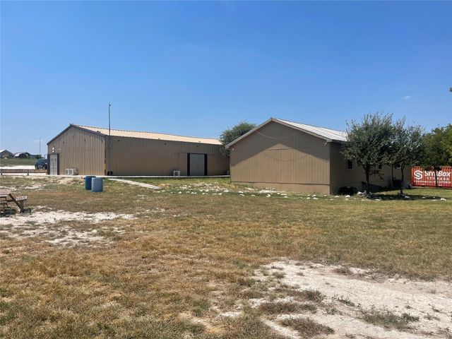 3940 Fm 1105, Georgetown, TX 78626