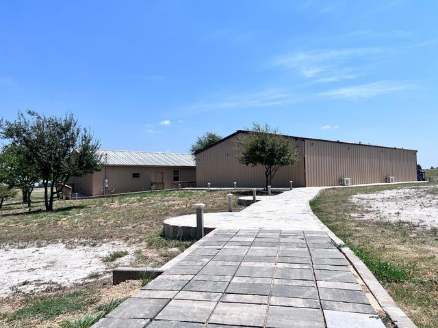 3940 Fm 1105, Georgetown, TX 78626