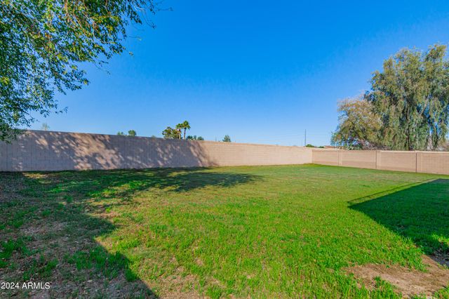 1870 E INDIGO Drive, Chandler, AZ 85286