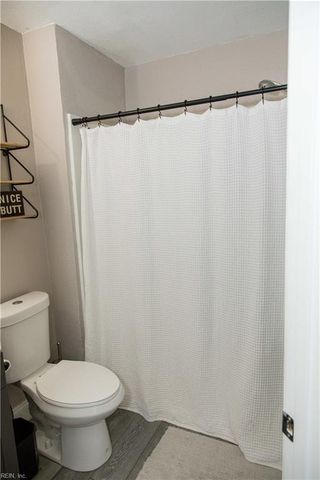 31 Decatur ST, Portsmouth, VA 23702