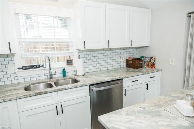 31 Decatur ST, Portsmouth, VA 23702