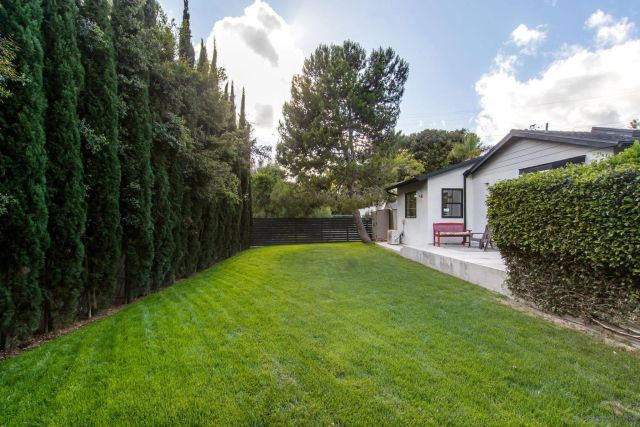 2335 Ivy Rd, Oceanside, CA 92054