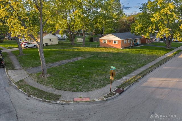 300 Carol Lane, Union, OH 45322