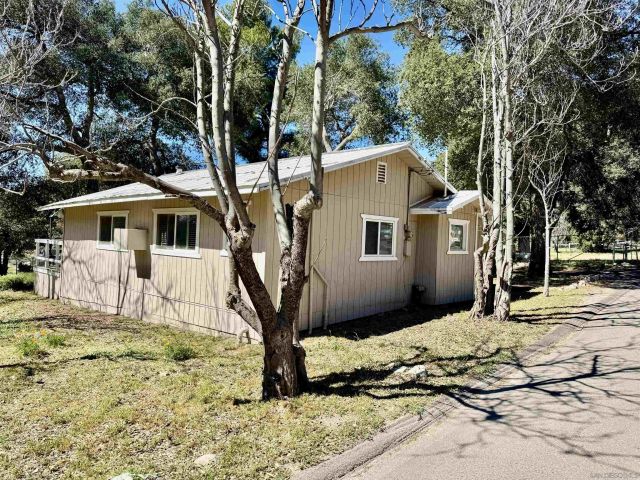 2550 Live Oak Trl, Boulevard, CA 91905