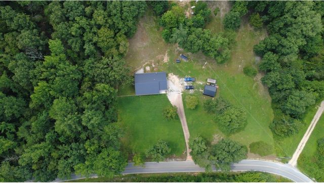475 McCord Hollow Rd, Hohenwald, TN 38462
