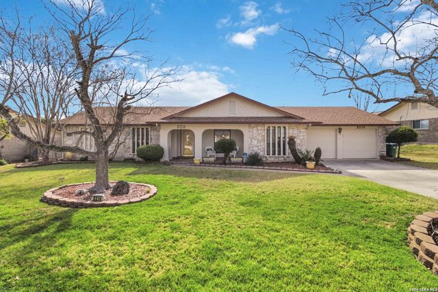 8314 Delphian Dr, Universal City, TX 78148