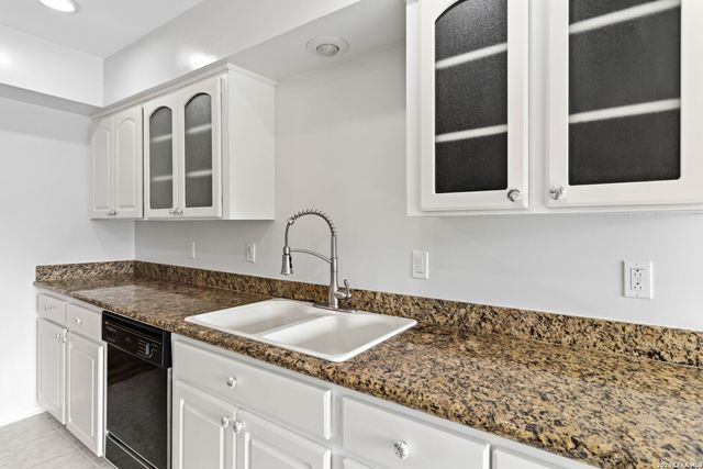 8314 Delphian Dr, Universal City, TX 78148