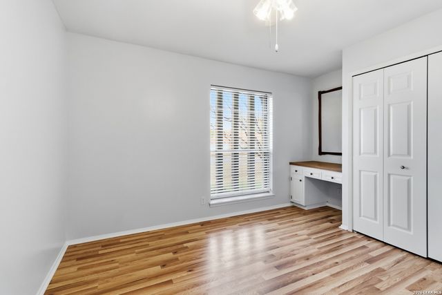 8314 Delphian Dr, Universal City, TX 78148