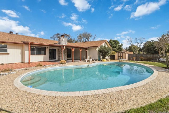 8314 Delphian Dr, Universal City, TX 78148