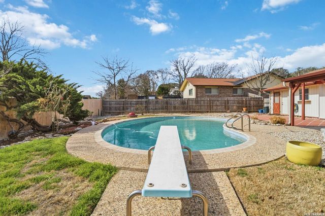 8314 Delphian Dr, Universal City, TX 78148