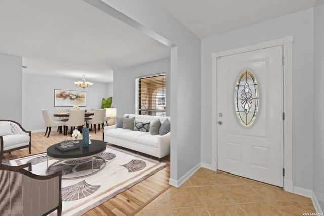 8314 Delphian Dr, Universal City, TX 78148