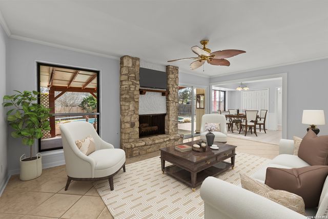 8314 Delphian Dr, Universal City, TX 78148