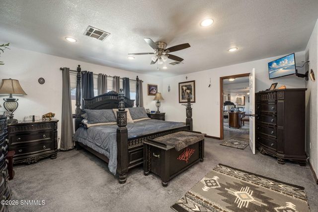 6125 N Jornada Road, Las Cruces, NM 88012