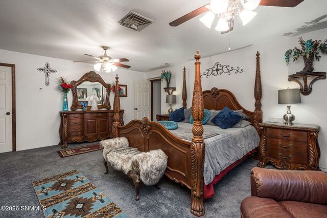 6125 N Jornada Road, Las Cruces, NM 88012