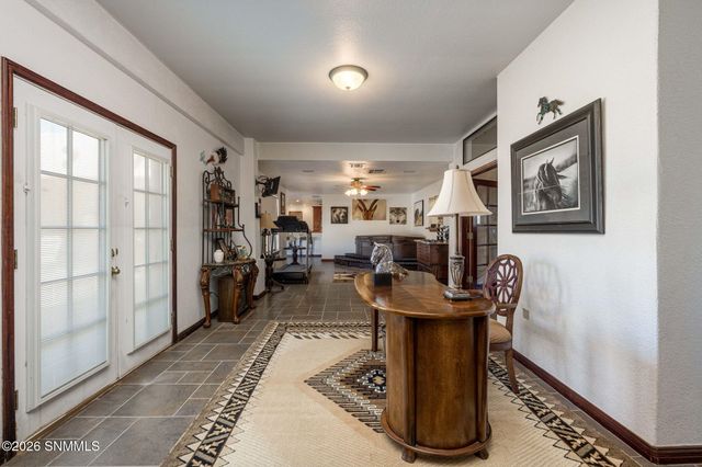 6125 N Jornada Road, Las Cruces, NM 88012