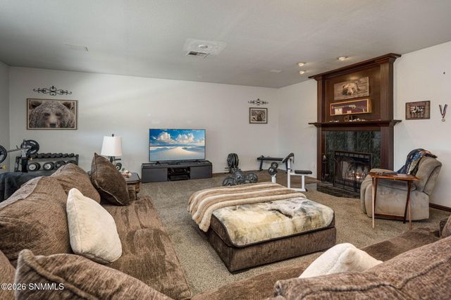 6125 N Jornada Road, Las Cruces, NM 88012