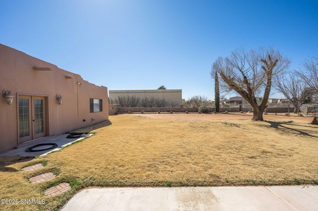 6125 N Jornada Road, Las Cruces, NM 88012