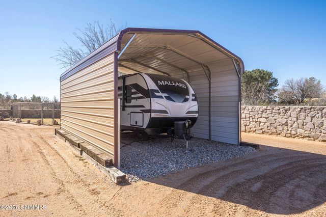 6125 N Jornada Road, Las Cruces, NM 88012