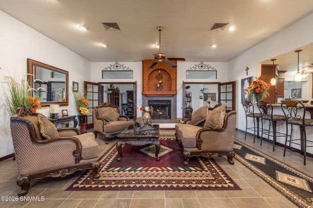 6125 N Jornada Road, Las Cruces, NM 88012