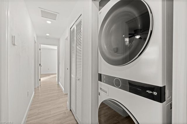 915-917 Graystone AVE, Lehigh Acres, FL 33974