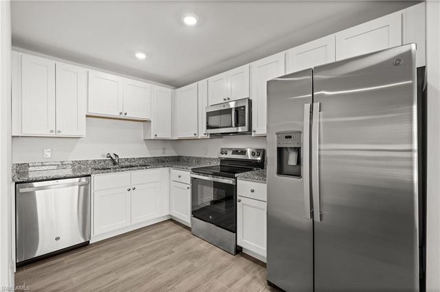 915-917 Graystone AVE, Lehigh Acres, FL 33974