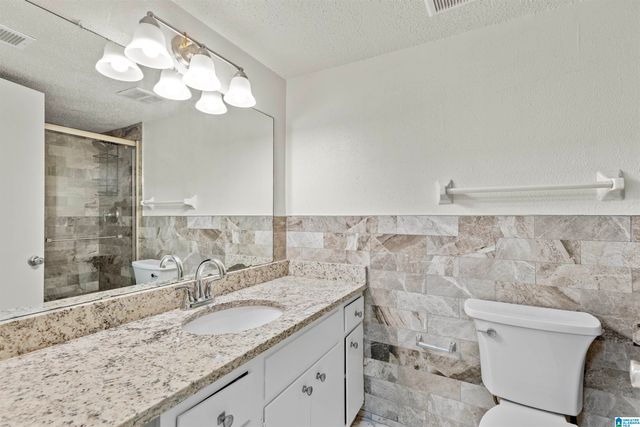 504 Patton Chapel Way Unit 504, Hoover, AL 35226