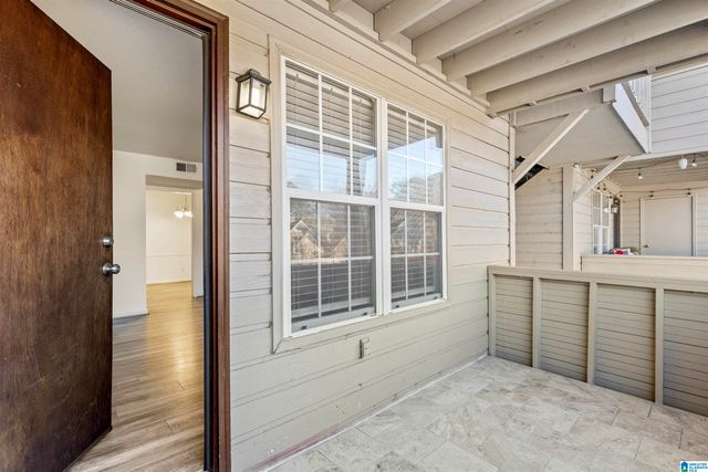 504 Patton Chapel Way Unit 504, Hoover, AL 35226