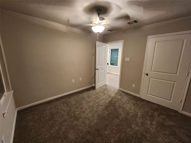 422 3rd Street, Rosenberg, TX 77471