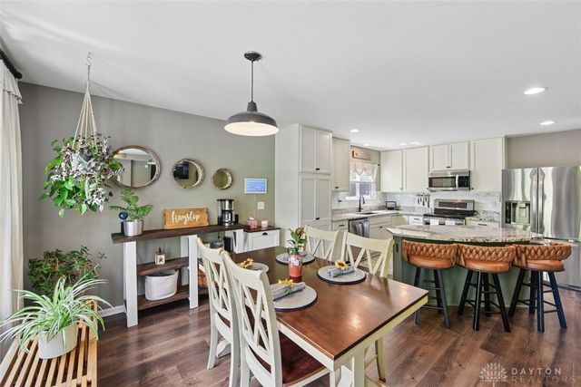4223 Hunting Hawk Drive, Turtlecreek Twp, OH 45036