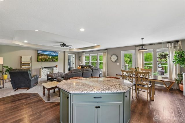 4223 Hunting Hawk Drive, Turtlecreek Twp, OH 45036