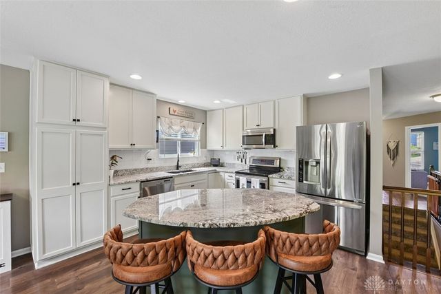 4223 Hunting Hawk Drive, Turtlecreek Twp, OH 45036