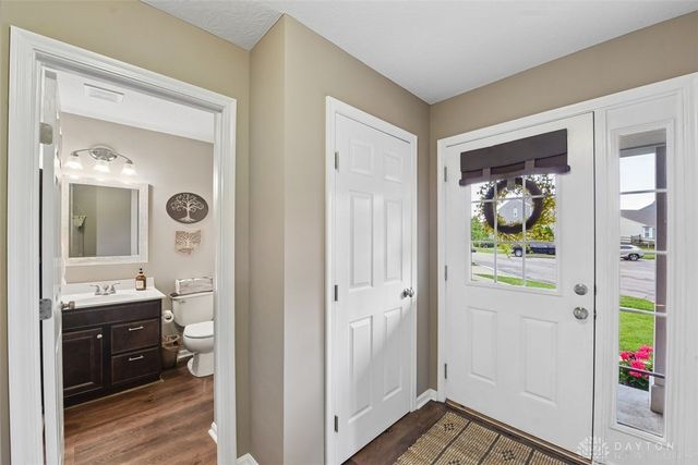 4223 Hunting Hawk Drive, Turtlecreek Twp, OH 45036
