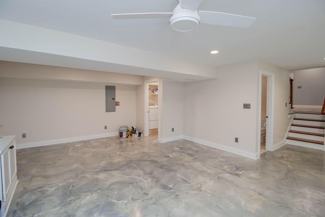 1025 Crestwood Heights, Paris, KY 40361